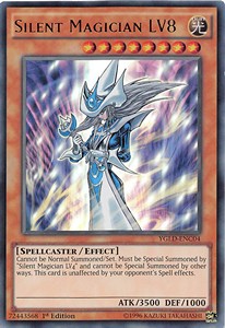 Schweigsamer Magier LV8 YGLD-C04 Ultra Rare Light Played Deutsch 1. Auflage