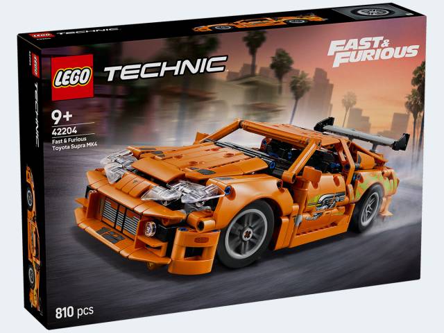 LEGO Technic Fast and Furious Toyota Supra MK4