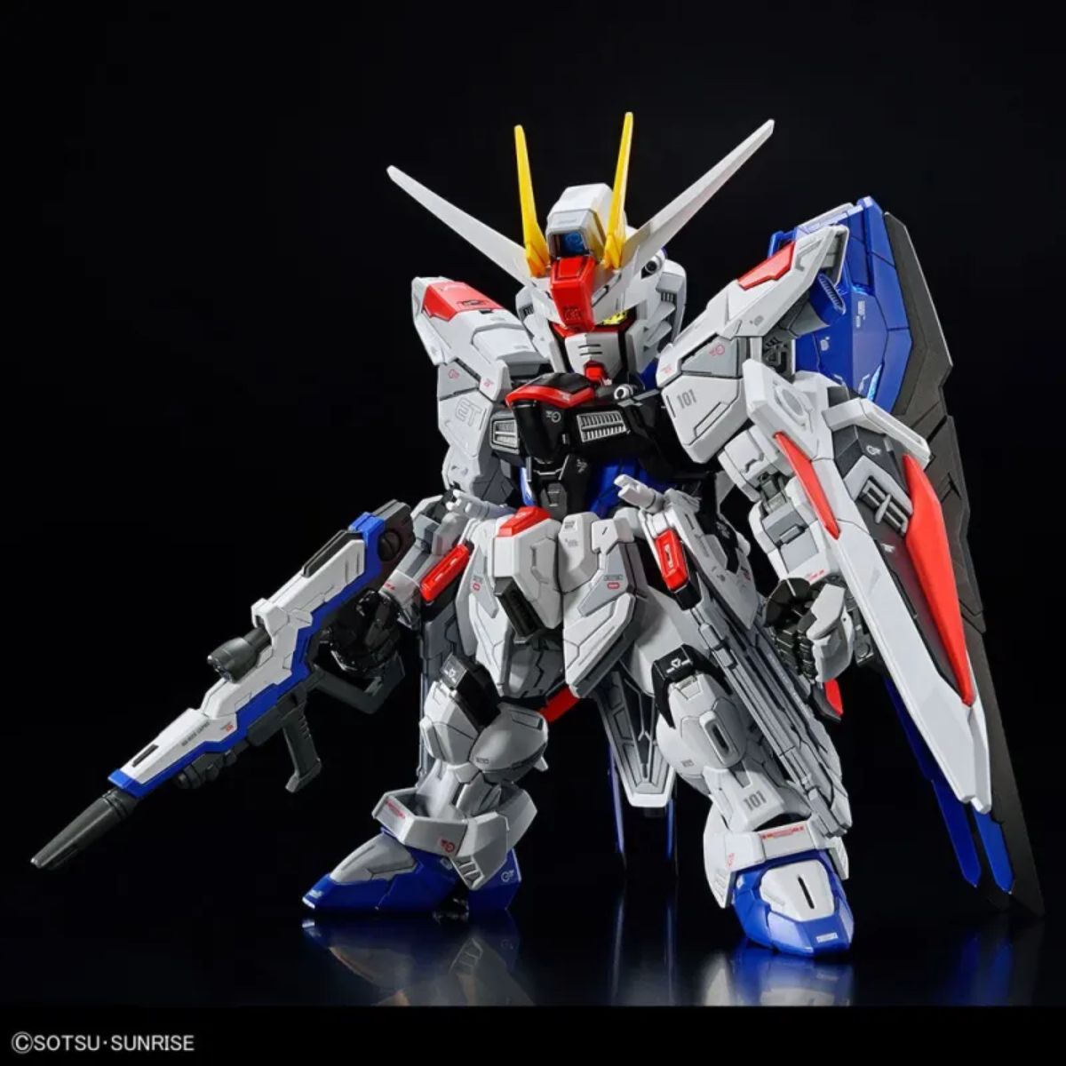 Bandai MGSD Freedom Gundam Mobile Suit Gundam SEED